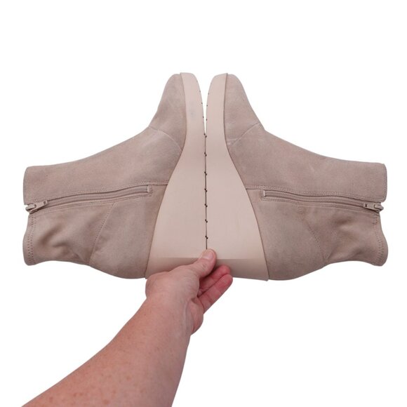 Vionic Skylar Women's Comfort Wedge Short Boot Sz 11 Bone Suede Leather - Picture 5 of 10
